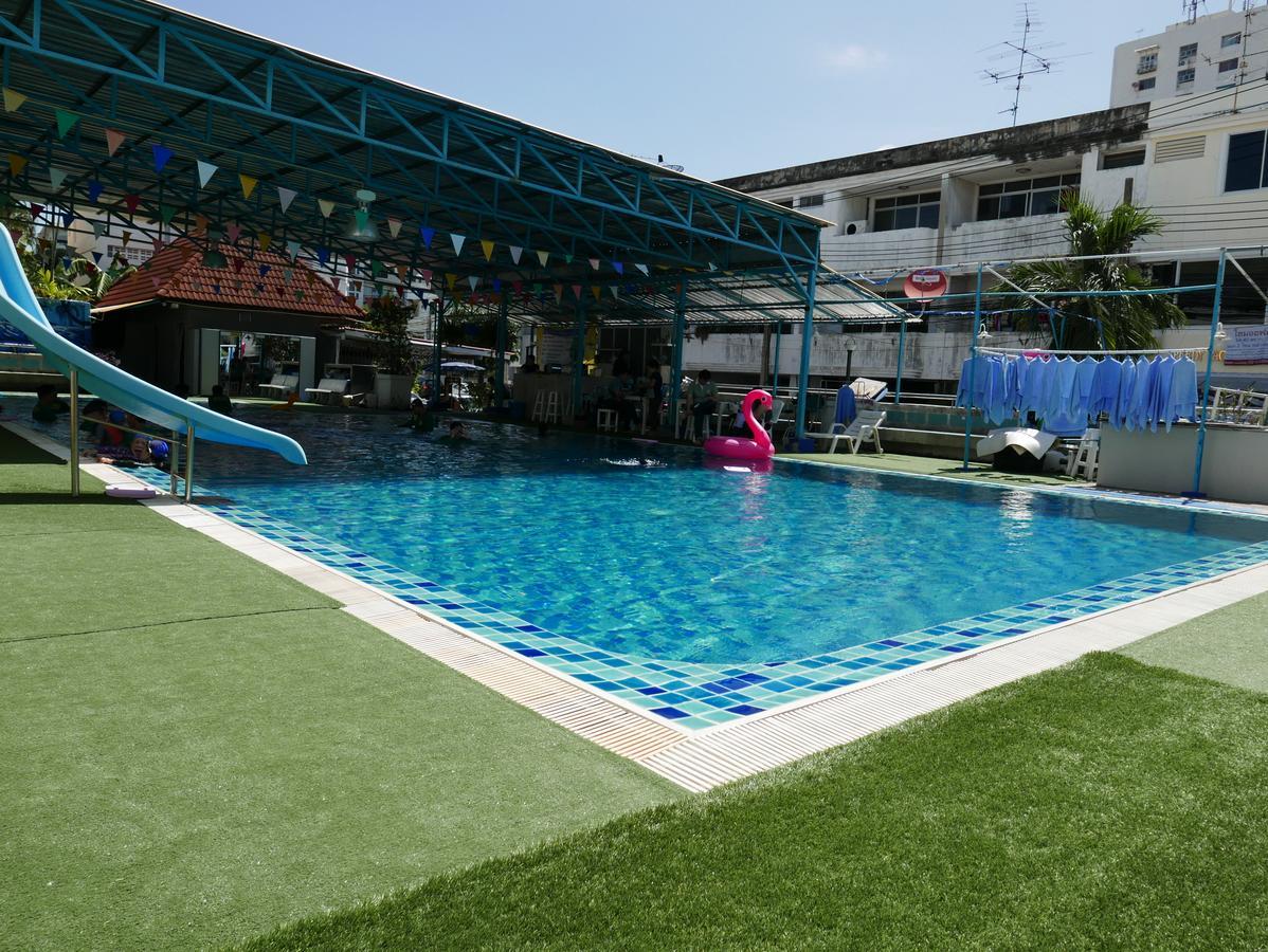 Ayi Home Bangkok Bagian luar foto