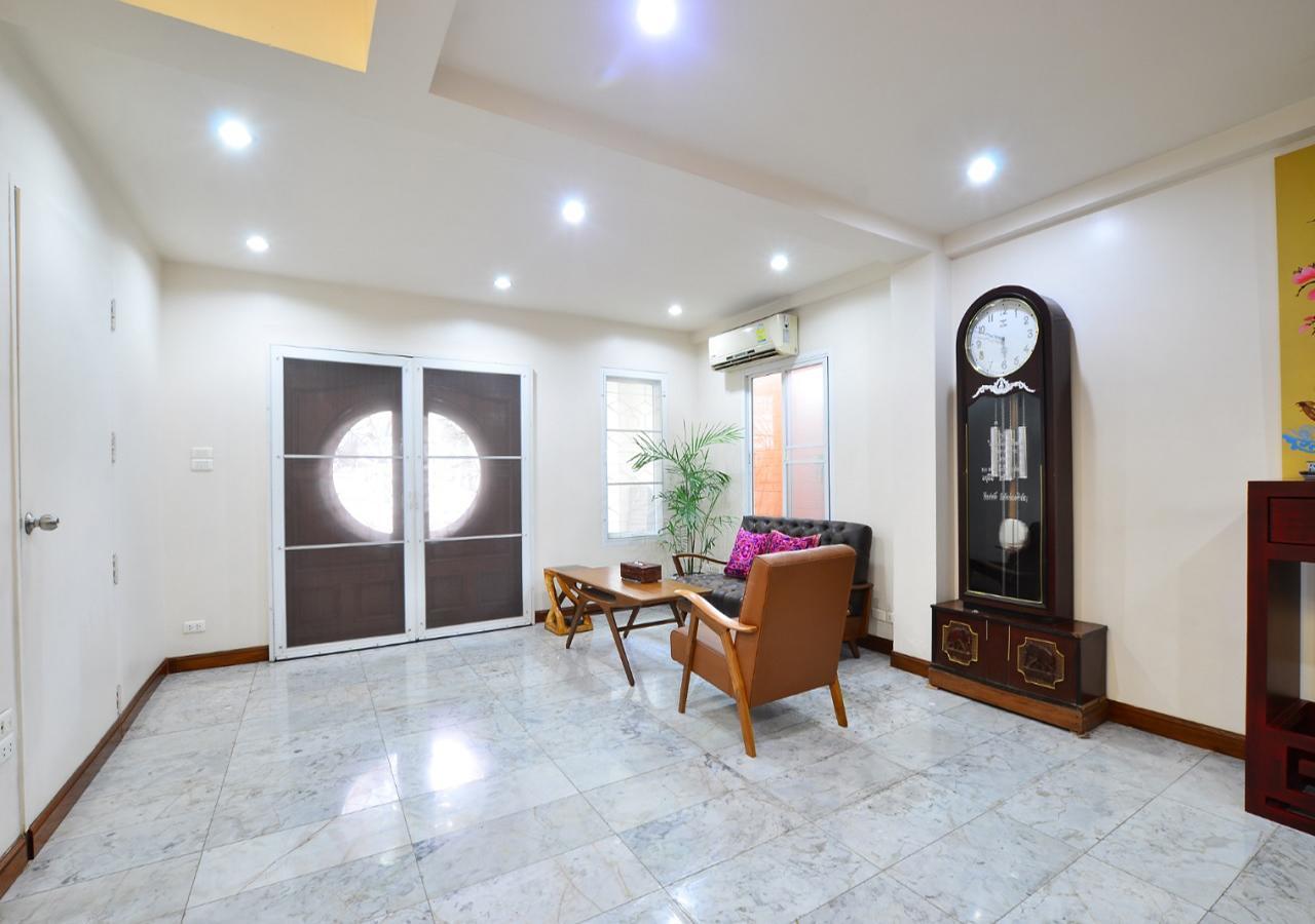 Ayi Home Bangkok Bagian luar foto